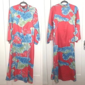 Natori Kaftan Medium Floral Zip Front Mumu Boho